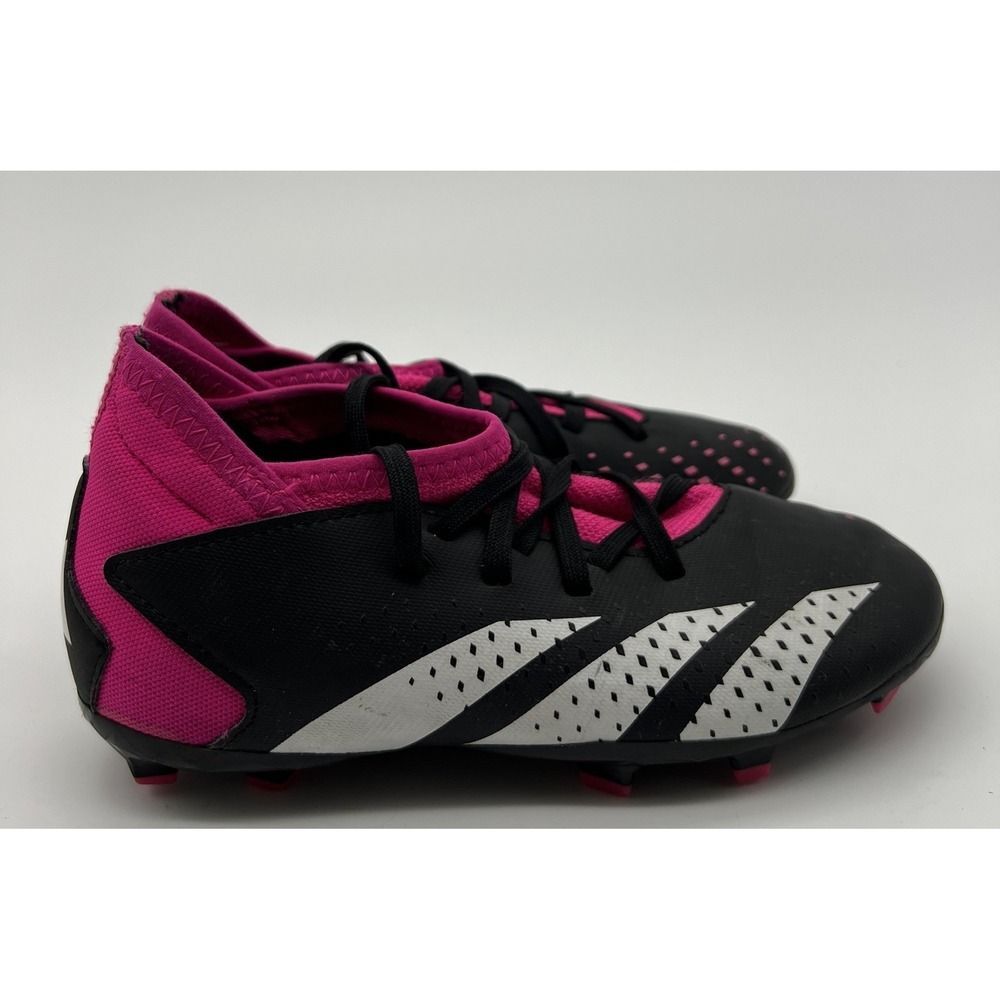 Adidas Predator Accuracy Youth Kids Size 1 Shoes Black Pink Low Top Soccer Cleat
